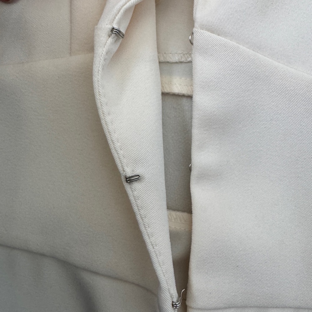 Cream Blazer - Picture 6 of 7